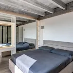 Appartement Skyjungle, Luxury Penthouse Private Pool And Milaan