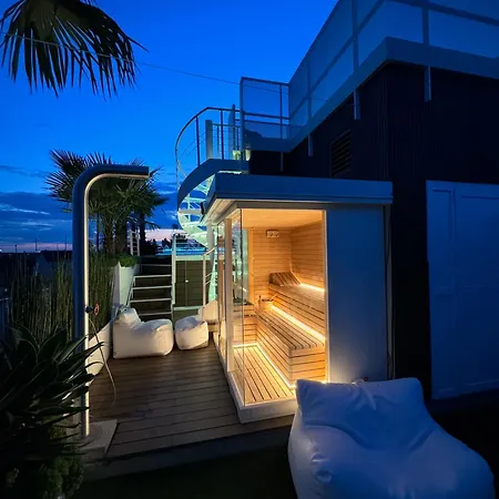 Skyjungle, Luxury Penthouse Private Pool And דירה מילאנו