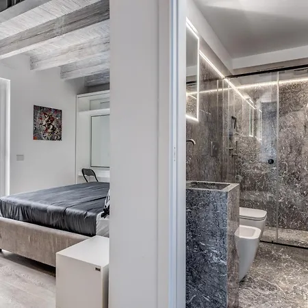 Skyjungle, Luxury Penthouse Private Pool And * מילאנו