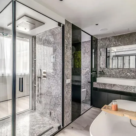 דירה Skyjungle, Luxury Penthouse Private Pool And *