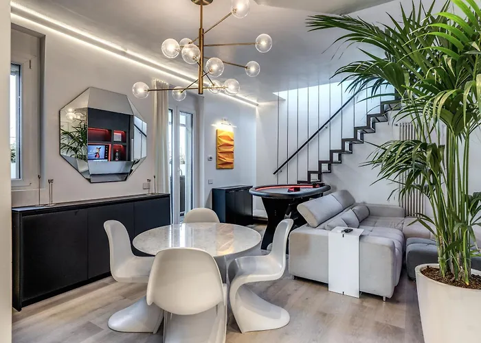 Skyjungle, Luxury Penthouse Private Pool And Apartament *