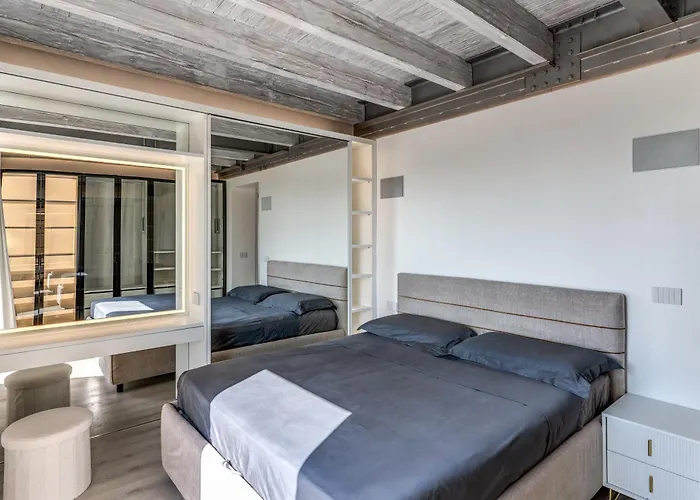 Apartament Skyjungle, Luxury Penthouse Private Pool And Mediolan
